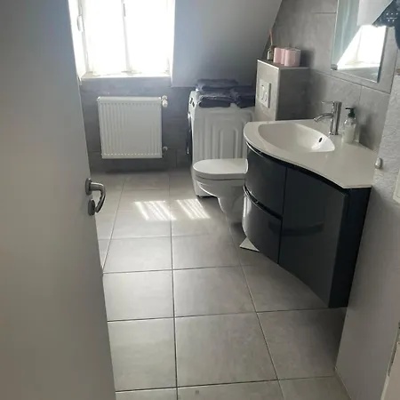Spacieux, Proche Centre *